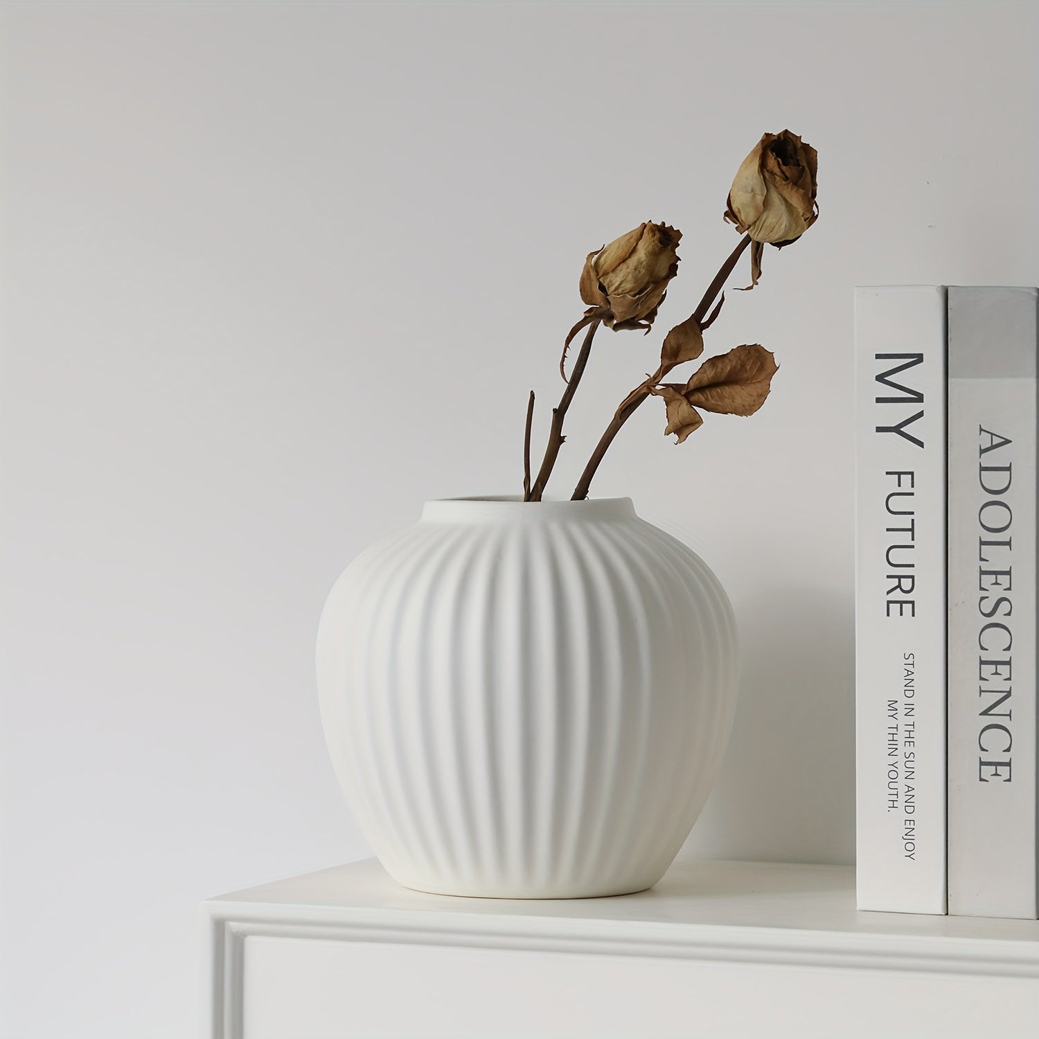 1pc Striped Ceramic Vase, Decorative Art Style, Elegant Home Table Centerpiece, Modern Flower Arrangement Container