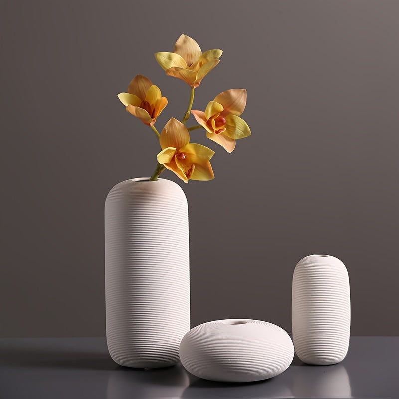 Creative Ceramic Vase Ceramic Scandinavian Vase Ornament | Creative Tabletop Flower Arrangement for Modern Soft Decorative Items for Living Room TV Cabinet